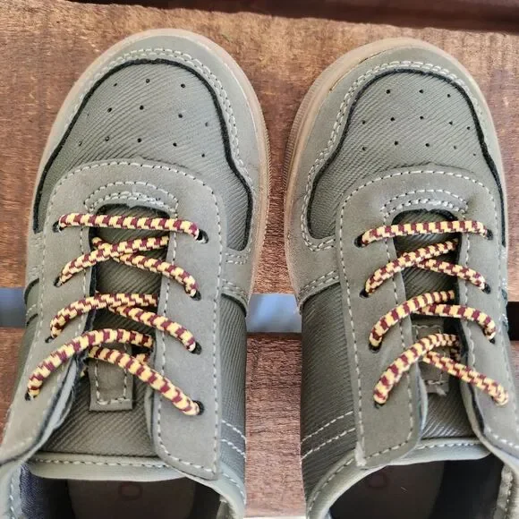 Osh Kosh B'Gosh Green Slip-on Shoes Little Boys 8 - Picture 4 of 8